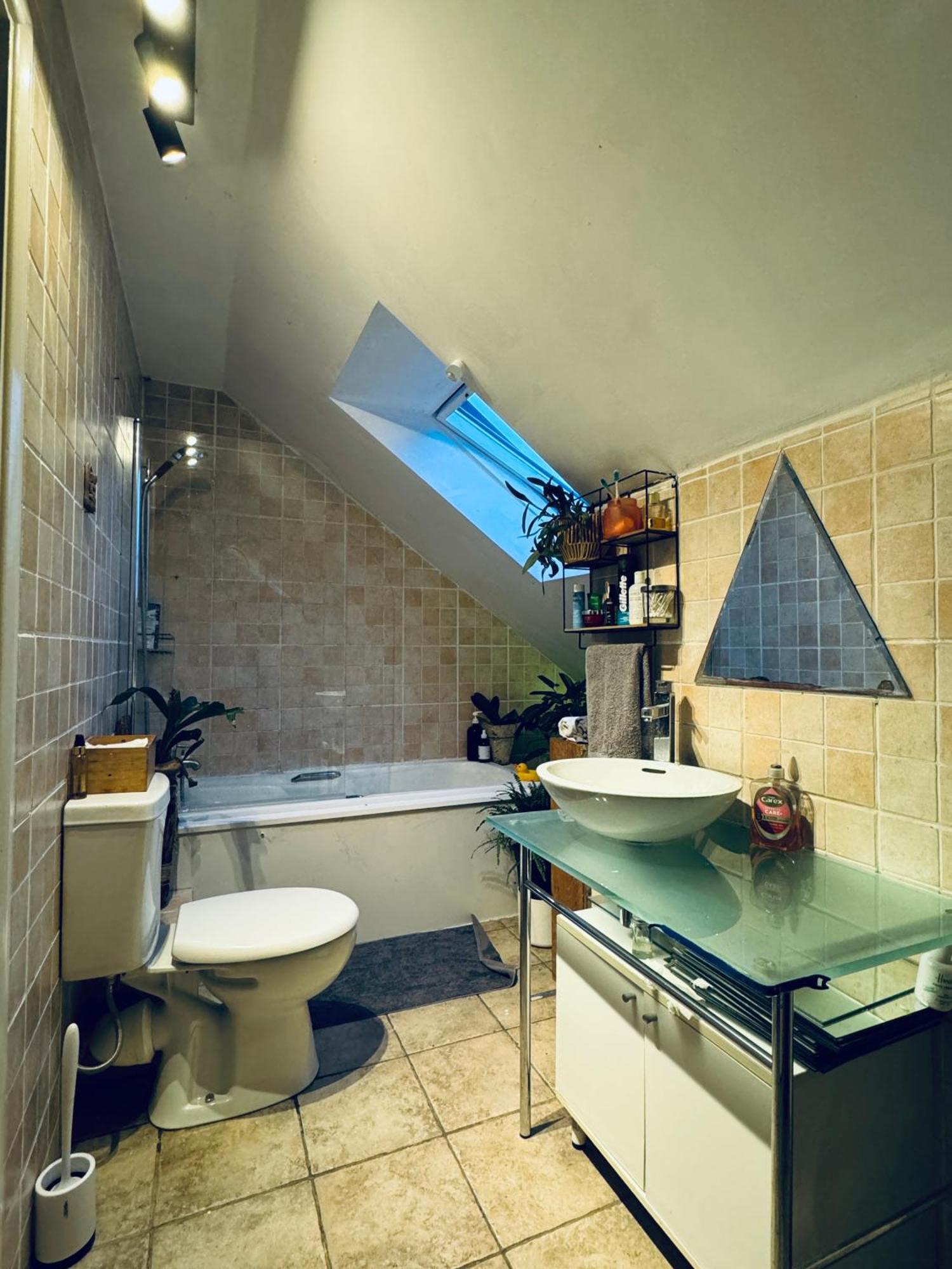 Private Room In A Stylish Flat London Exterior photo